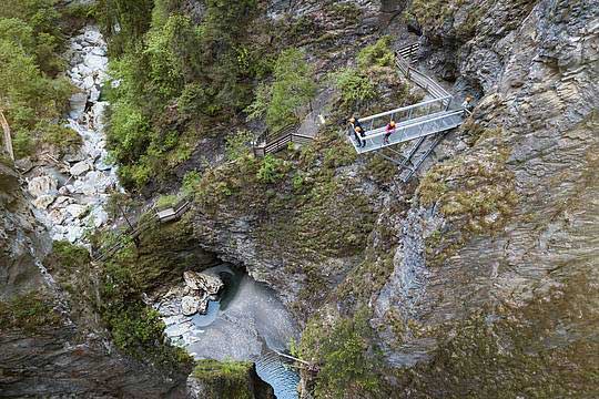 Aussichtsplattform-Kitzlochklamm-in-Taxenbach